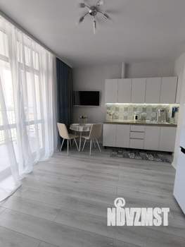 Студия квартира, посуточно, 28м2, 13/18 этаж