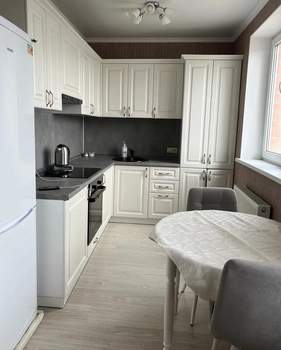 1-к квартира, на длительный срок, 42м2, 8/10 этаж