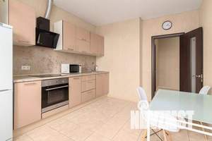 1-к квартира, посуточно, 42м2, 16/24 этаж