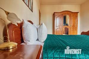 1-к квартира, посуточно, 70м2, 4/7 этаж