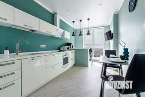 1-к квартира, посуточно, 42м2, 1/1 этаж