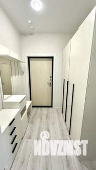 Студия квартира, посуточно, 25м2, 21/21 этаж