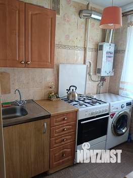 2-к квартира, посуточно, 49м2, 1/5 этаж