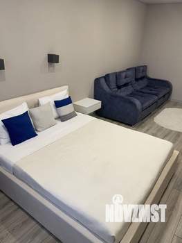 1-к квартира, посуточно, 42м2, 18/24 этаж