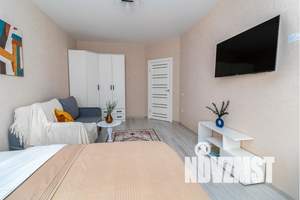 2-к квартира, посуточно, 60м2, 8/18 этаж