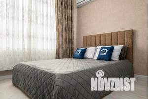 1-к квартира, посуточно, 40м2, 10/18 этаж