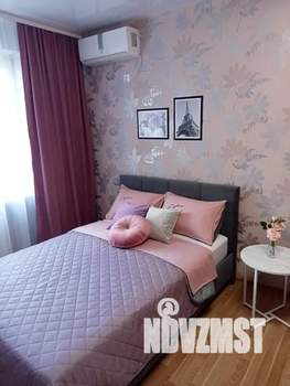 1-к квартира, посуточно, 40м2, 3/18 этаж