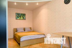1-к квартира, посуточно, 43м2, 2/5 этаж