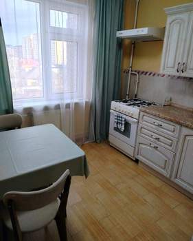 3-к квартира, на длительный срок, 75м2, 5/10 этаж