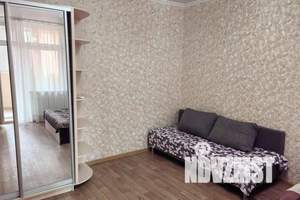 1-к квартира, посуточно, 35м2, 6/16 этаж