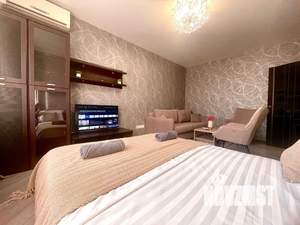 1-к квартира, посуточно, 44м2, 15/16 этаж