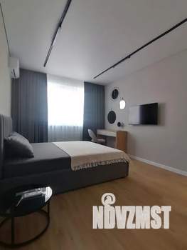 1-к квартира, посуточно, 38м2, 6/20 этаж