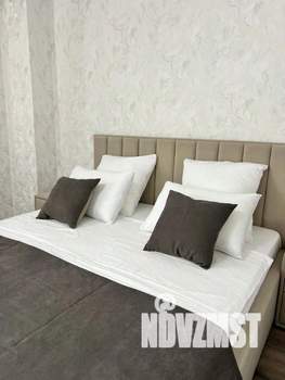 1-к квартира, посуточно, 56м2, 1/1 этаж