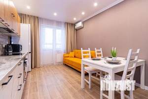 1-к квартира, посуточно, 50м2, 1/1 этаж