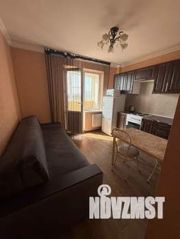 1-к квартира, посуточно, 40м2, 8/16 этаж