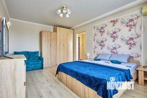 1-к квартира, посуточно, 40м2, 6/10 этаж