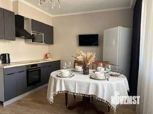 1-к квартира, посуточно, 58м2, 10/24 этаж