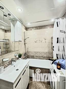 1-к квартира, посуточно, 42м2, 2/15 этаж