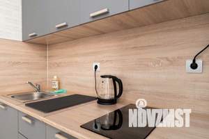 1-к квартира, посуточно, 35м2, 4/18 этаж