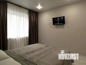 1-к квартира, посуточно, 42м2, 9/22 этаж