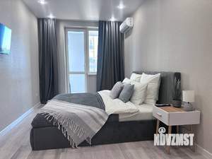 1-к квартира, посуточно, 45м2, 4/18 этаж