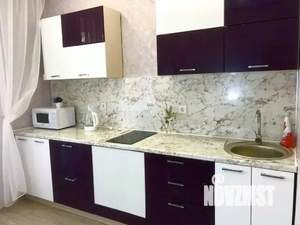 1-к квартира, посуточно, 43м2, 1/1 этаж