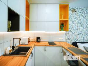 Студия квартира, посуточно, 25м2, 1/19 этаж