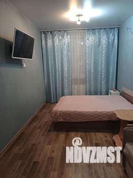 1-к квартира, посуточно, 39м2, 8/16 этаж