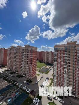 Студия квартира, посуточно, 30м2, 10/18 этаж