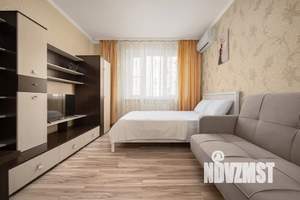 1-к квартира, посуточно, 42м2, 8/17 этаж