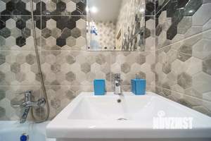 2-к квартира, посуточно, 70м2, 1/1 этаж