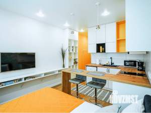 Студия квартира, посуточно, 25м2, 1/19 этаж