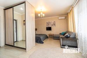 Студия квартира, посуточно, 35м2, 3/6 этаж