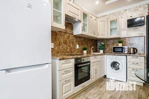 1-к квартира, посуточно, 40м2, 9/25 этаж