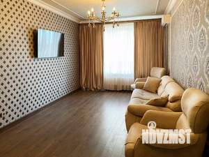 3-к квартира, посуточно, 75м2, 1/1 этаж