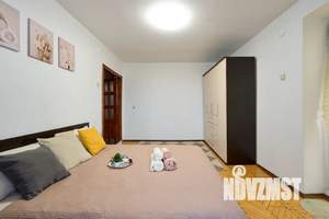 2-к квартира, посуточно, 48м2, 8/10 этаж