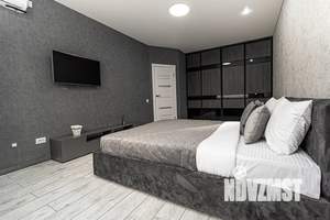 1-к квартира, посуточно, 45м2, 2/17 этаж