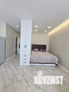 Студия квартира, посуточно, 31м2, 10/24 этаж