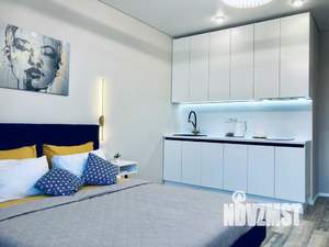 Студия квартира, посуточно, 30м2, 21/22 этаж