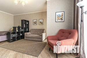 2-к квартира, посуточно, 39м2, 7/7 этаж
