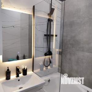 2-к квартира, посуточно, 48м2, 8/24 этаж
