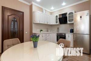 1-к квартира, посуточно, 40м2, 4/17 этаж