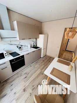 1-к квартира, посуточно, 32м2, 4/19 этаж