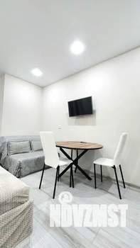 Студия квартира, посуточно, 28м2, 18/24 этаж