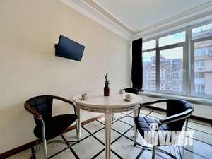 2-к квартира, посуточно, 58м2, 1/1 этаж