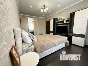 1-к квартира, посуточно, 39м2, 15/17 этаж