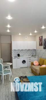 Студия квартира, посуточно, 31м2, 14/24 этаж