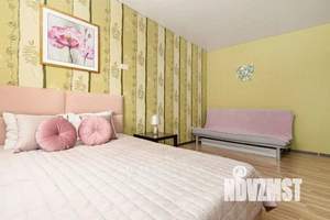 1-к квартира, посуточно, 42м2, 1/1 этаж