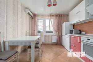 2-к квартира, посуточно, 65м2, 1/1 этаж