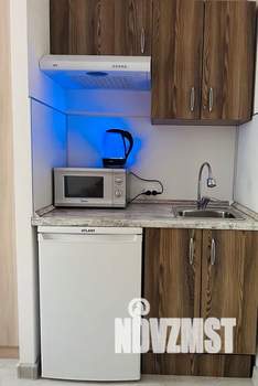 Студия квартира, посуточно, 15м2, 1/9 этаж